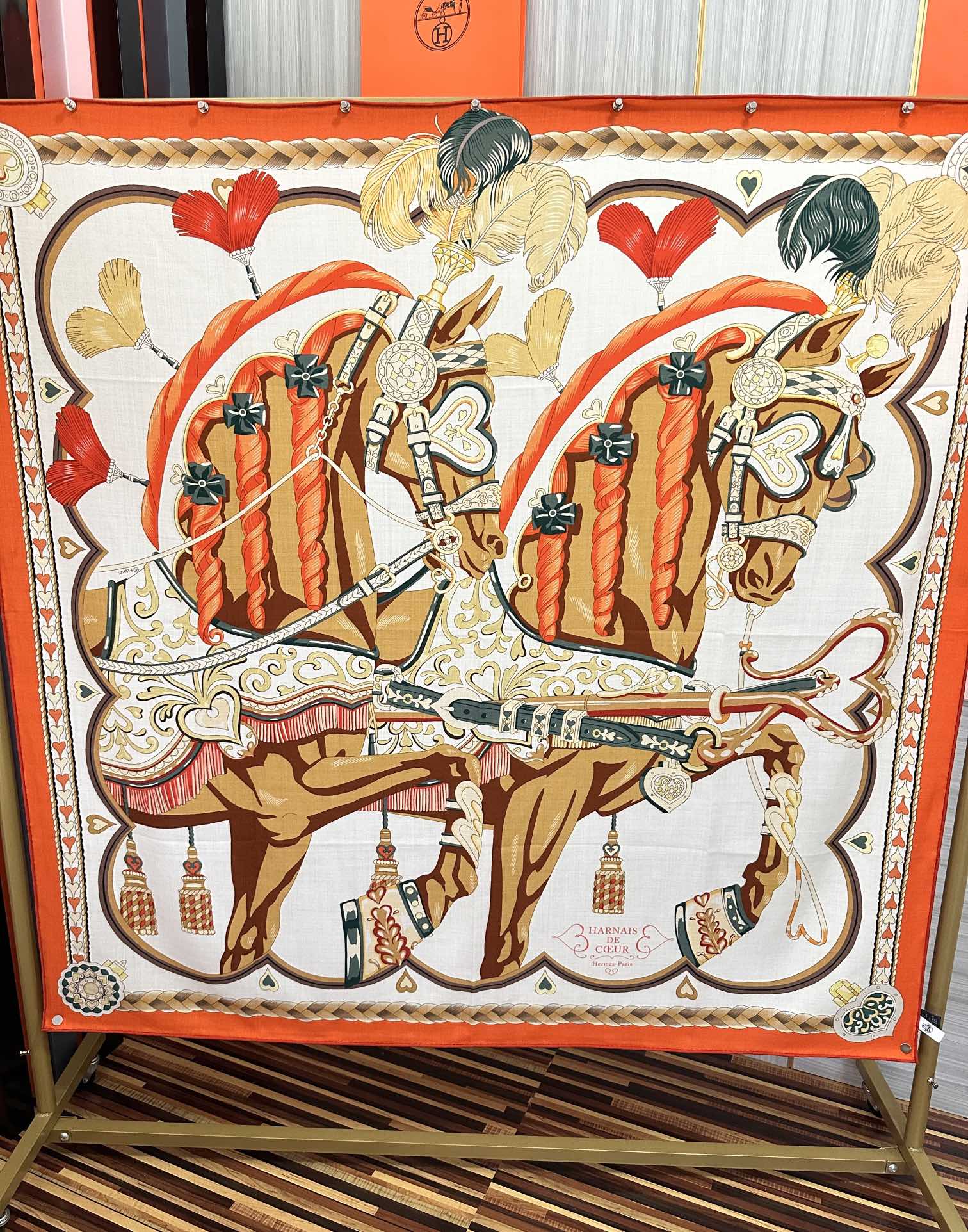 HM 25s Scarf 140cm Orange Beige Cashmere Silk 965623