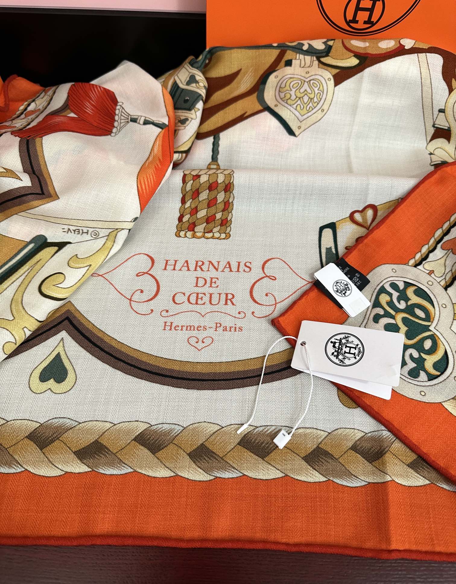 HM 25s Scarf 140cm Orange Beige Cashmere Silk 965623