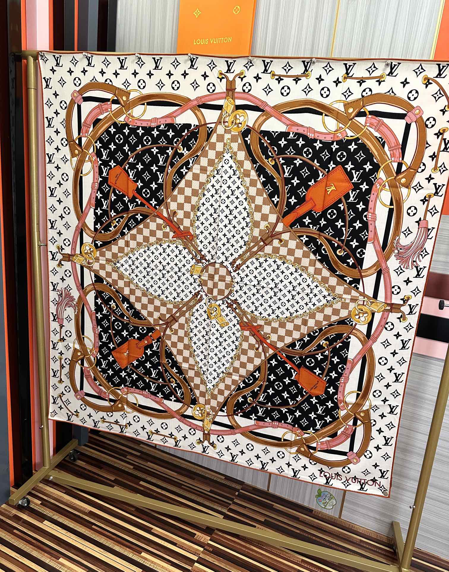 LV Scarf 140cm Black White Brown Silk Cashmere 968685