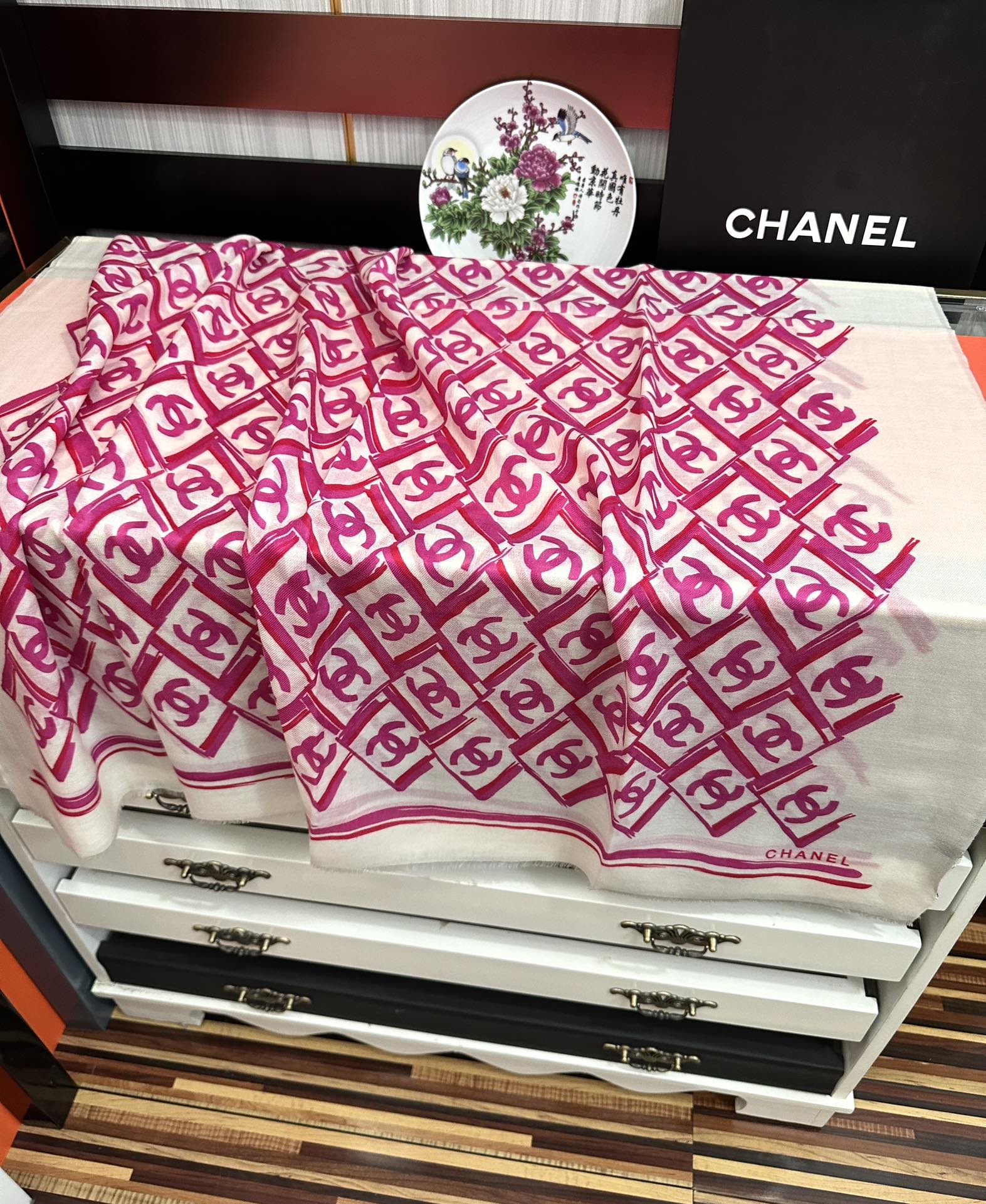 LV Latest Style 200cm White Pink Cashmere 970873