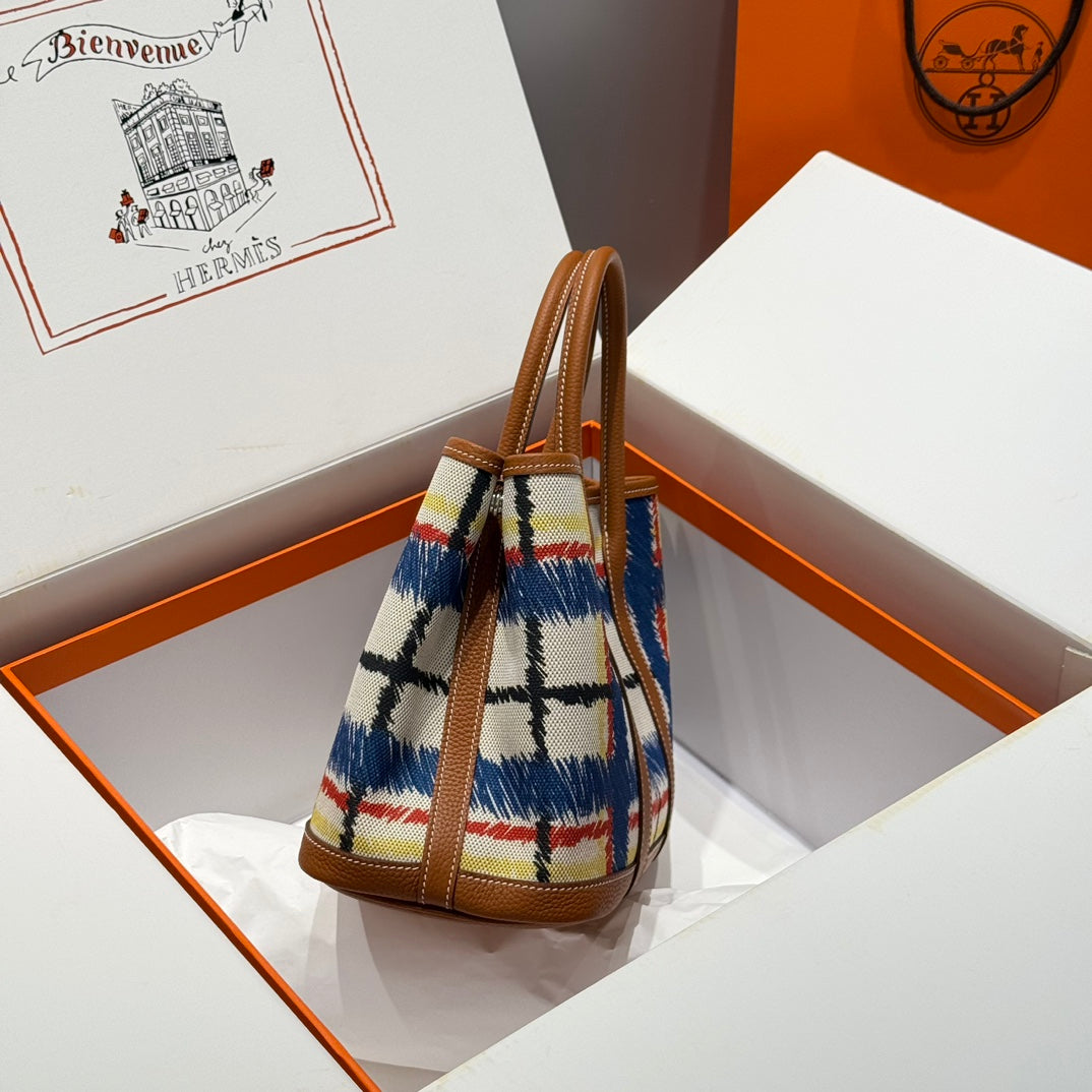 HM Garden Party 30 bag Multicolor Canvas and Negonda Calfskin 243192