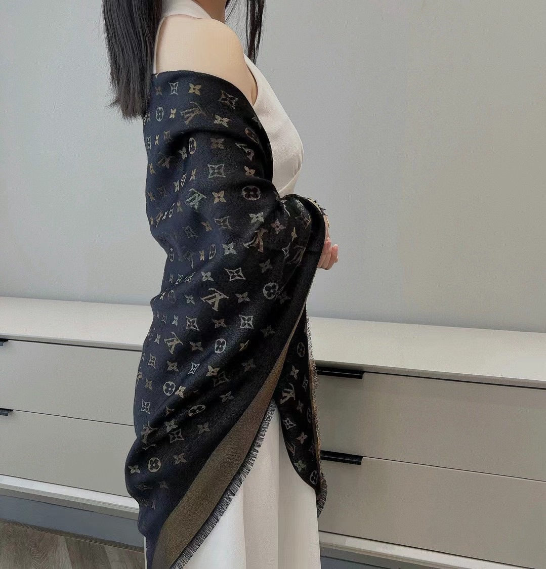 LV Monogram Scarf 140cm Black Beige Silk and Wool 967231