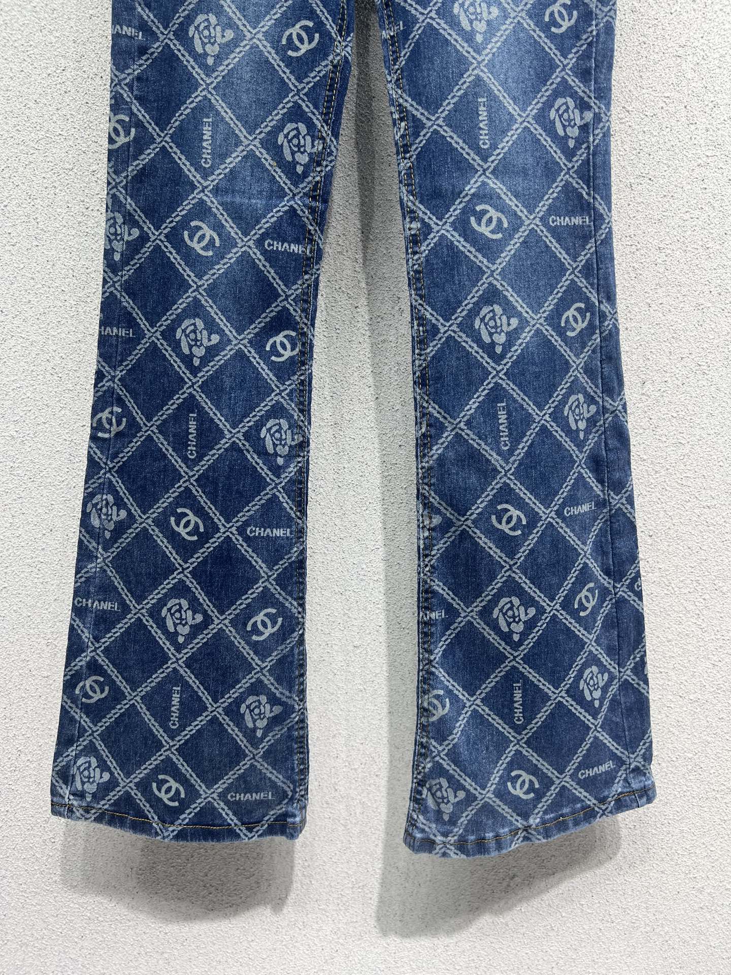CC 23A Slim Flare Blue Jean