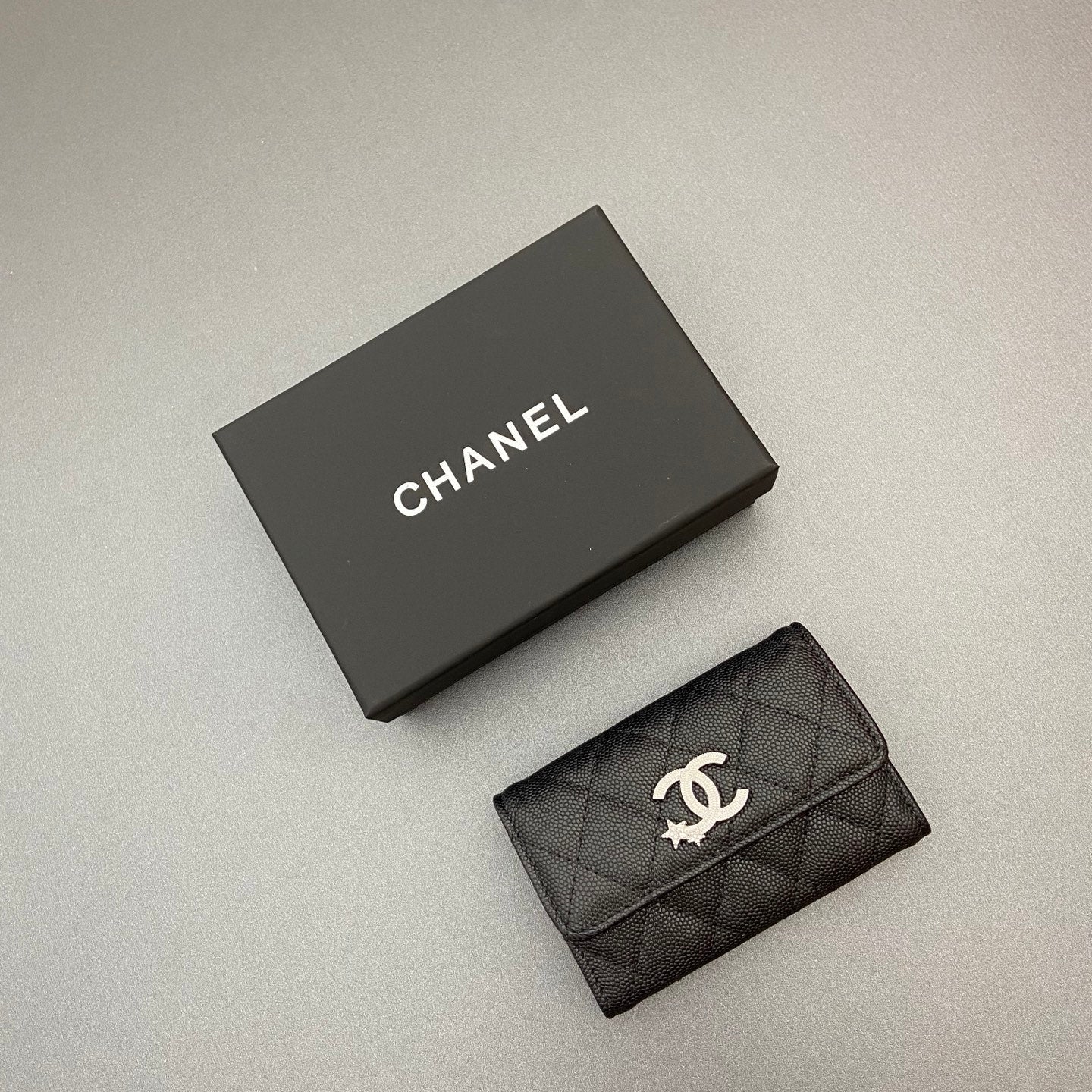 Chanel 25 Wallet With Star Logo 11cm Grained Calfskin 325087