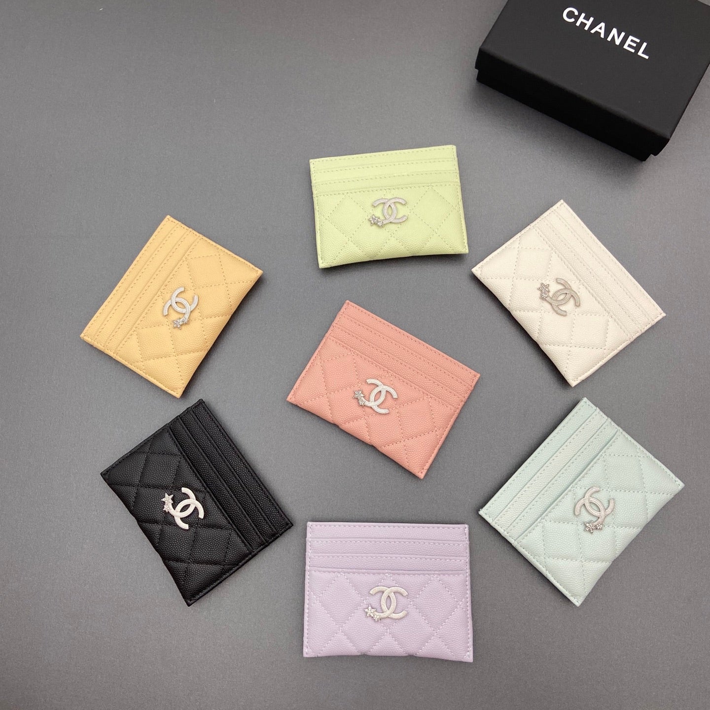 Chanel 25 Card Holder With Star Logo 11cm Grained Calfskin 325086