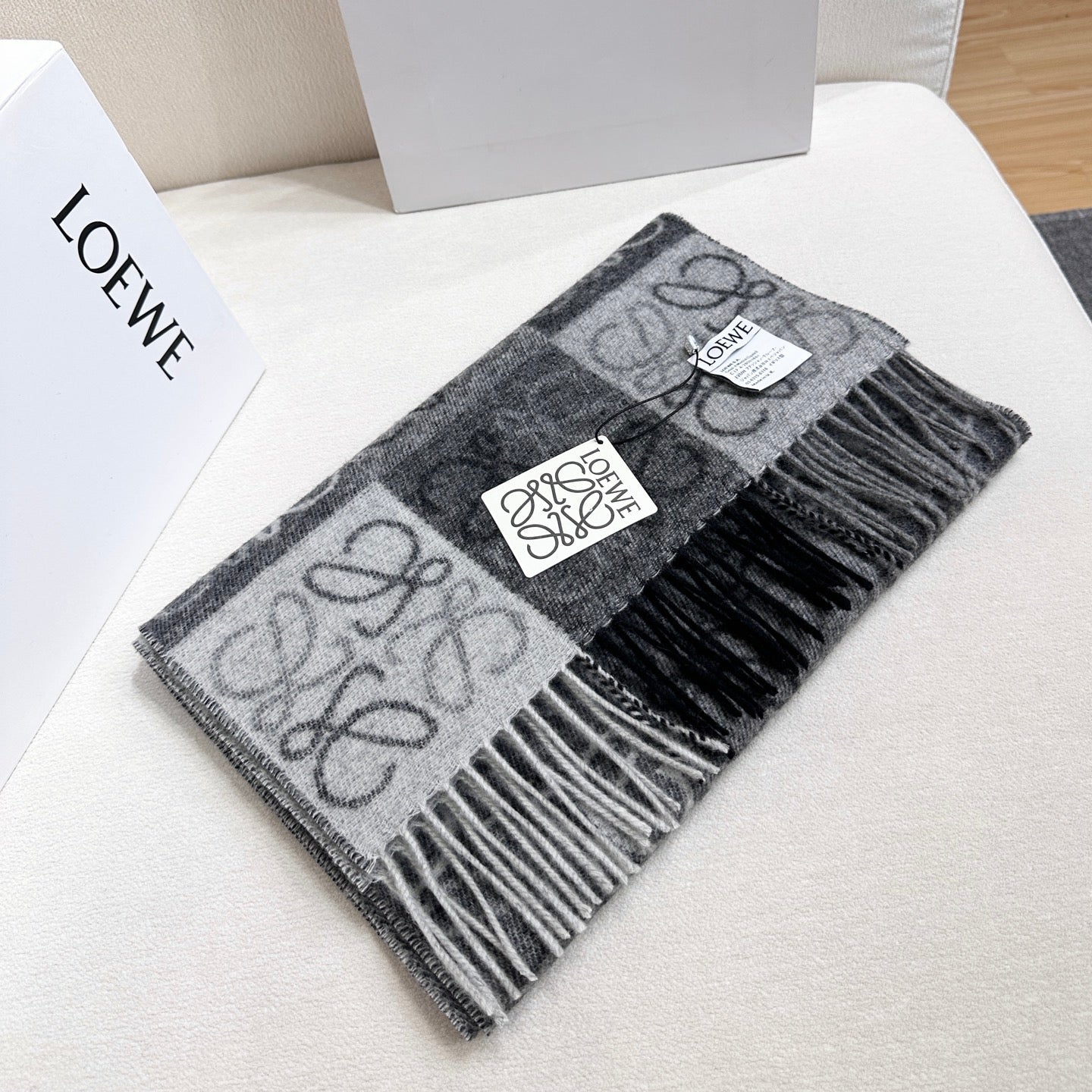 Loewe Scarf 180CM  Black Gray Wool Cashmere 968612