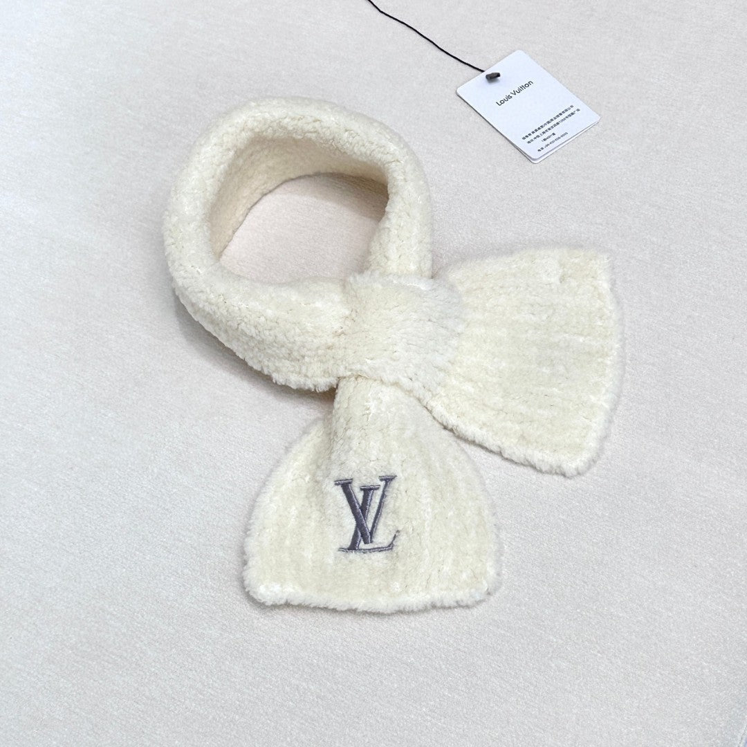 LV Mini Comfy Scarf 70cm White Sheep Wool 978747