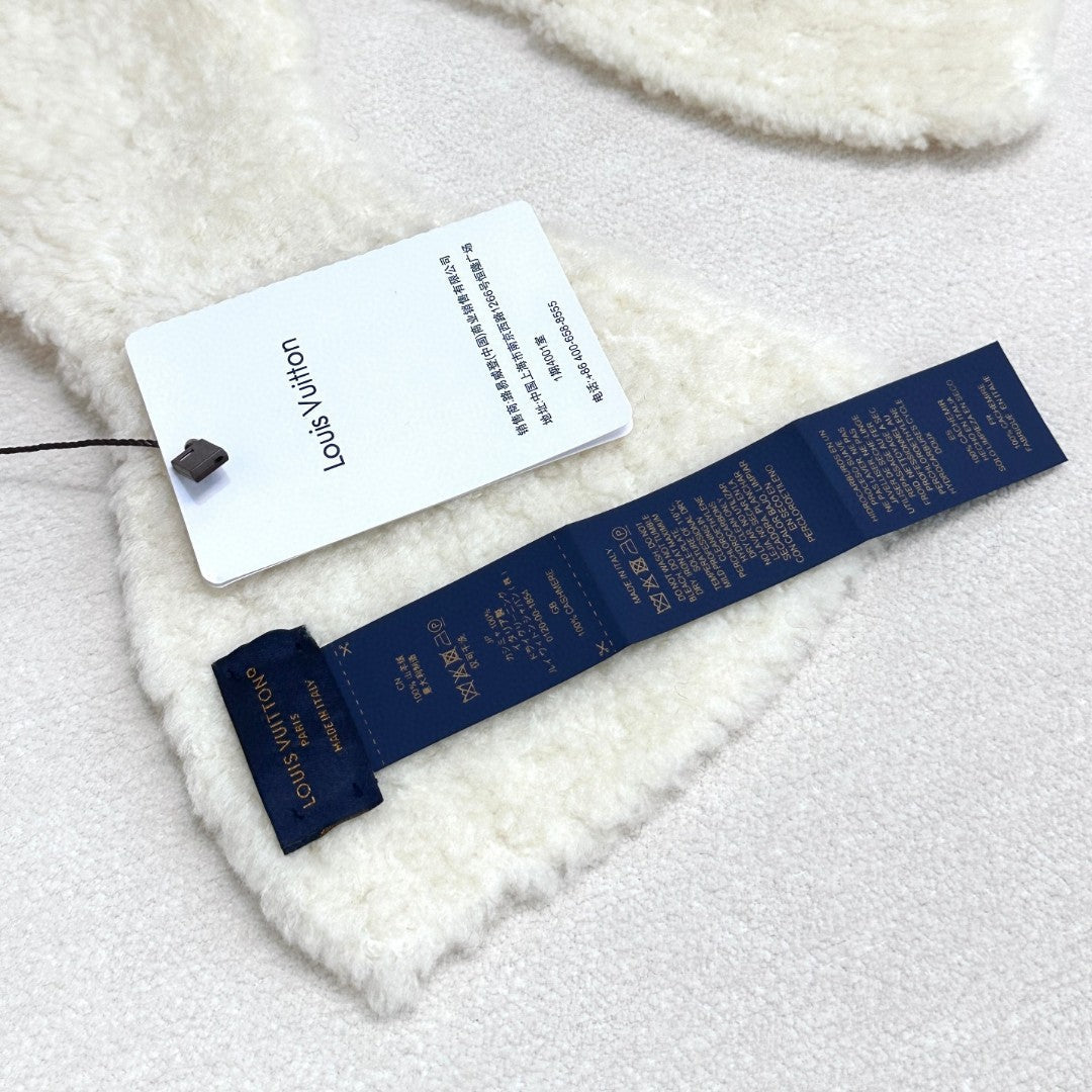 LV Mini Comfy Scarf 70cm White Sheep Wool 978747