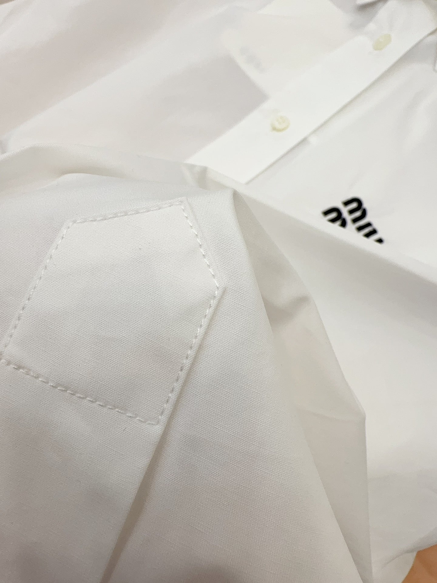 Miu Miu 2025 Logo Embroidered Long-sleeved Shirt White Cotton