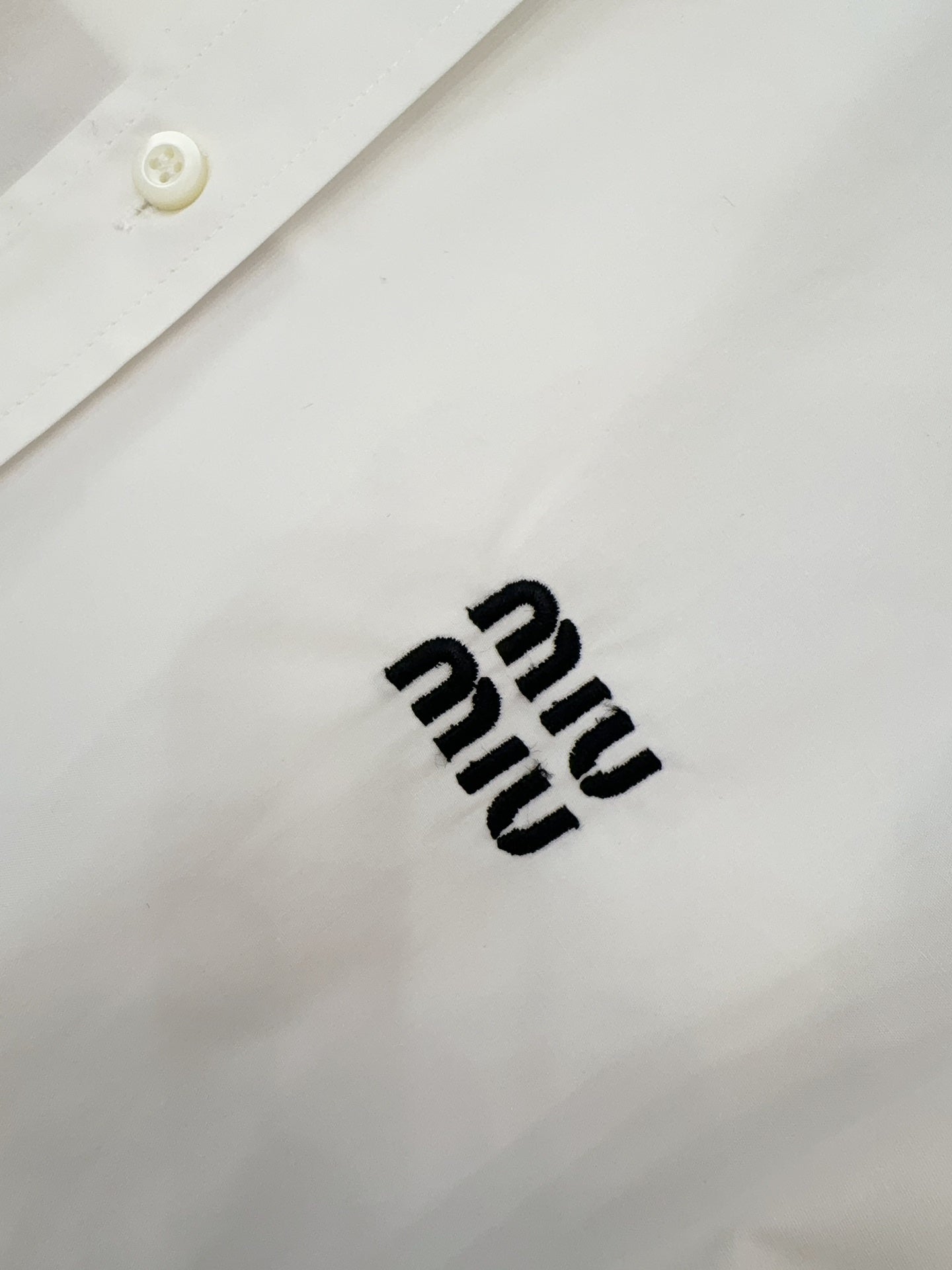 Miu Miu 2025 Logo Embroidered Long-sleeved Shirt White Cotton