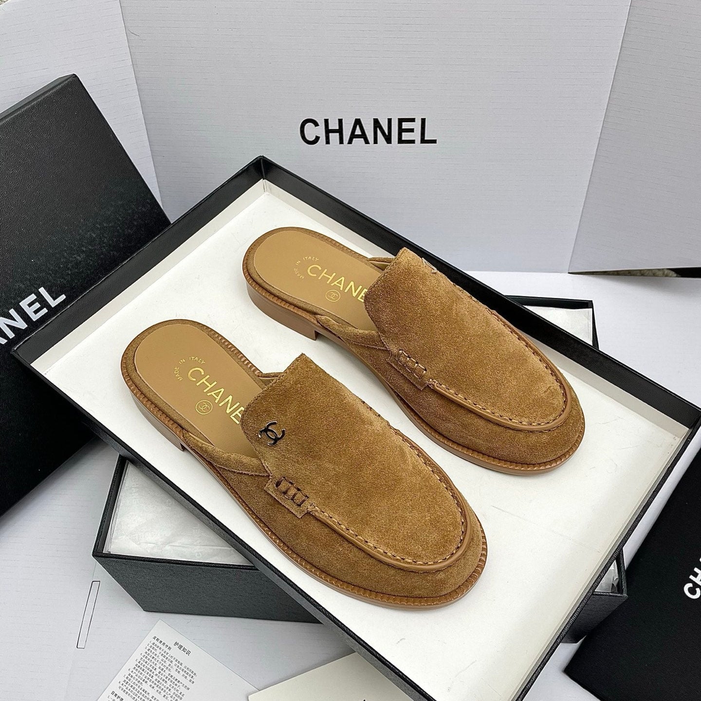 CC 26s Double C Mule Caramel Brown Suede 645303