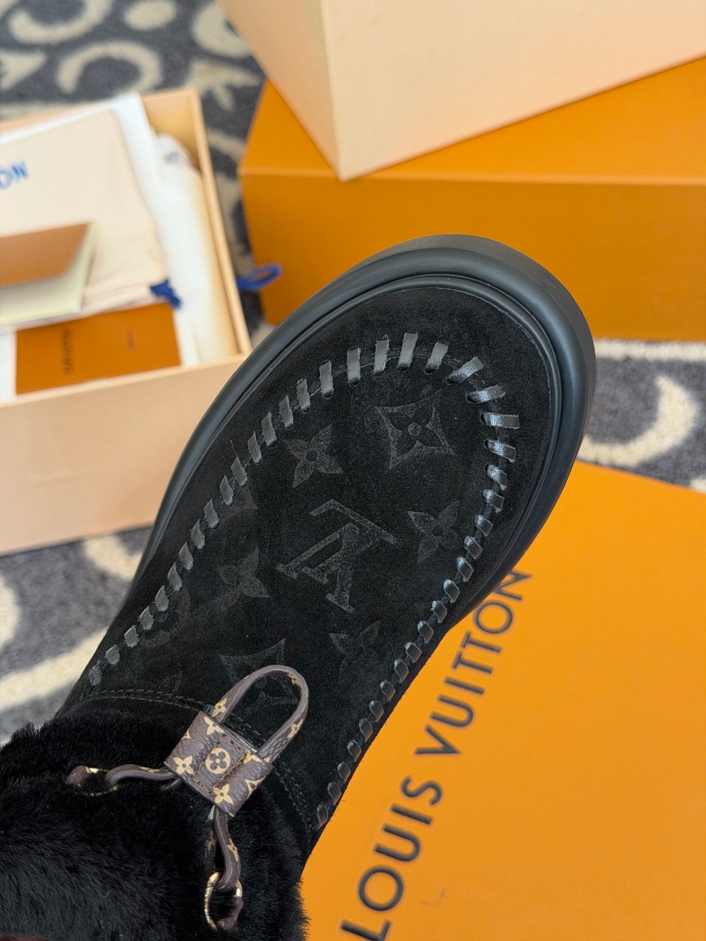 LV 25 Snow Boots Black Monogram Suede 576947