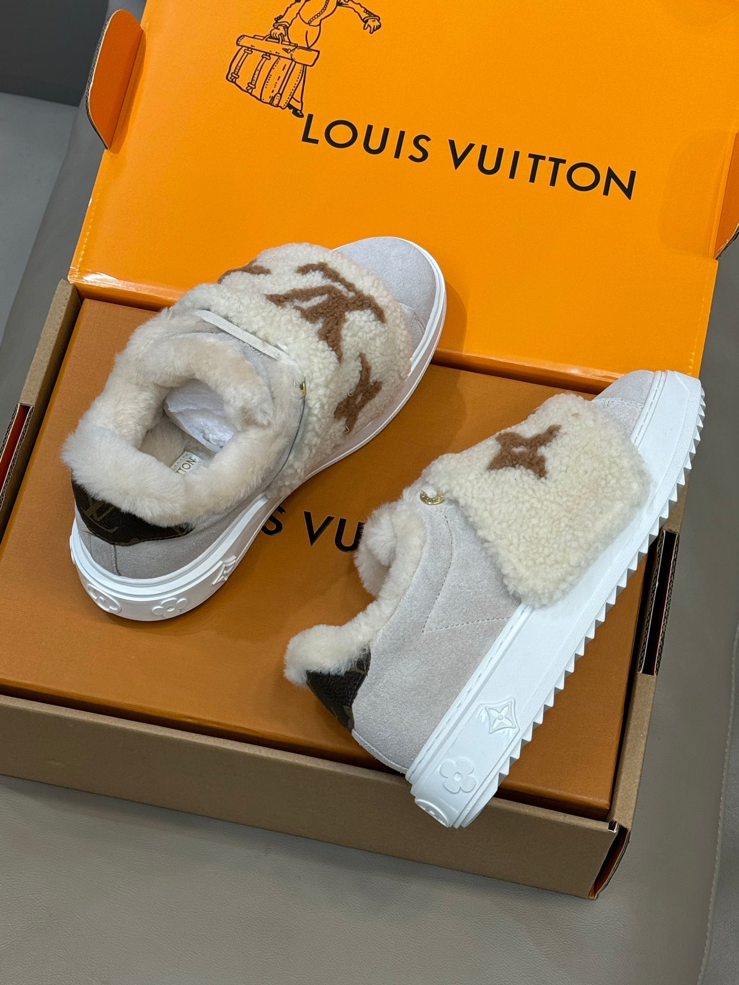 LV 25 Velcro Furry Sneakers Light Gray Beige Suede Wool 576951