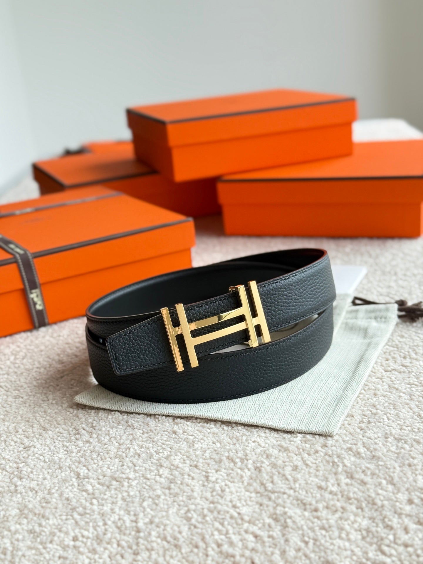 HM H au Carre Buckle Belt 32mm Black Leather 187768