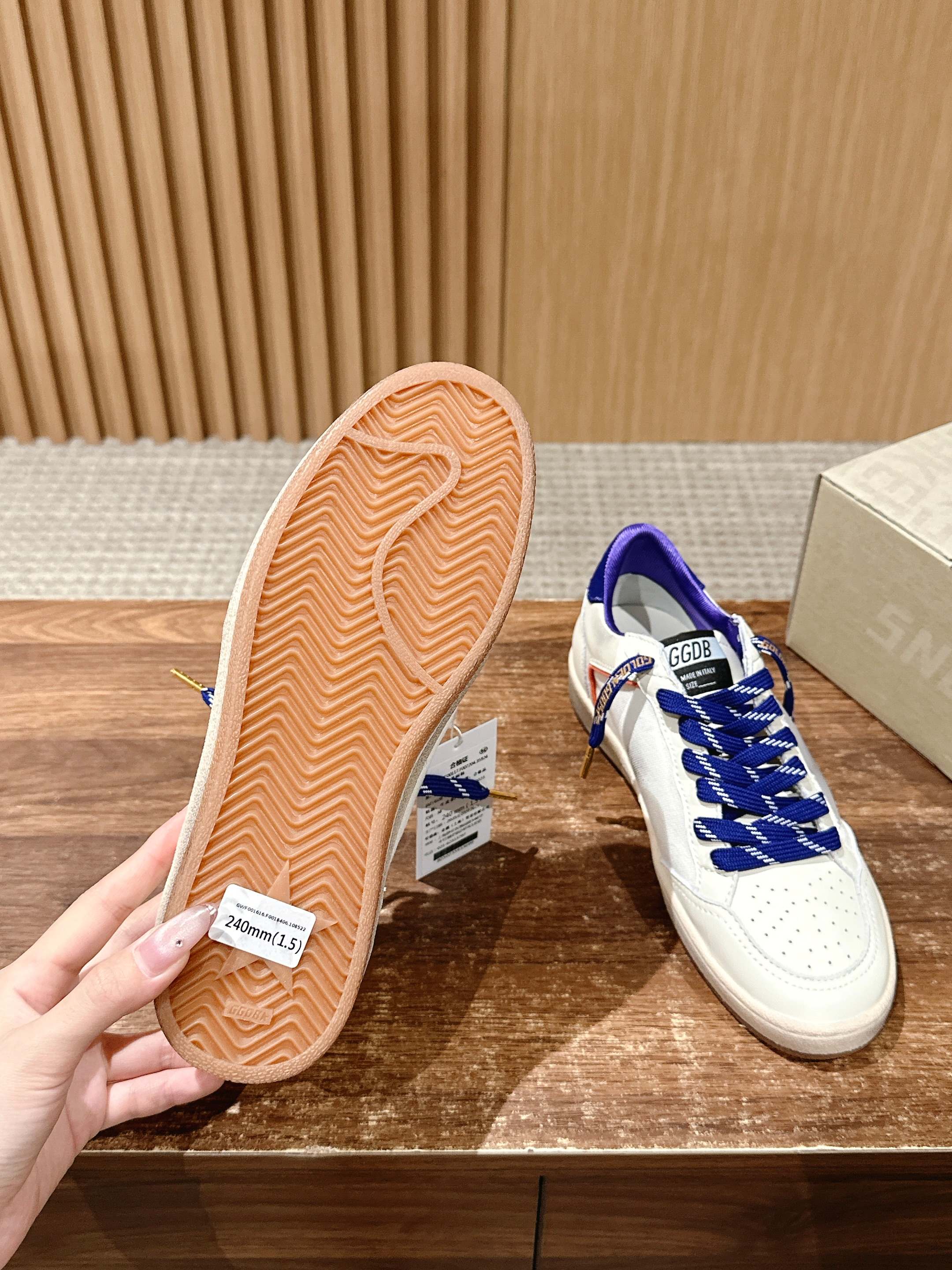 Golden Goose 2025 Sneaker White Blue Cowhide 428306