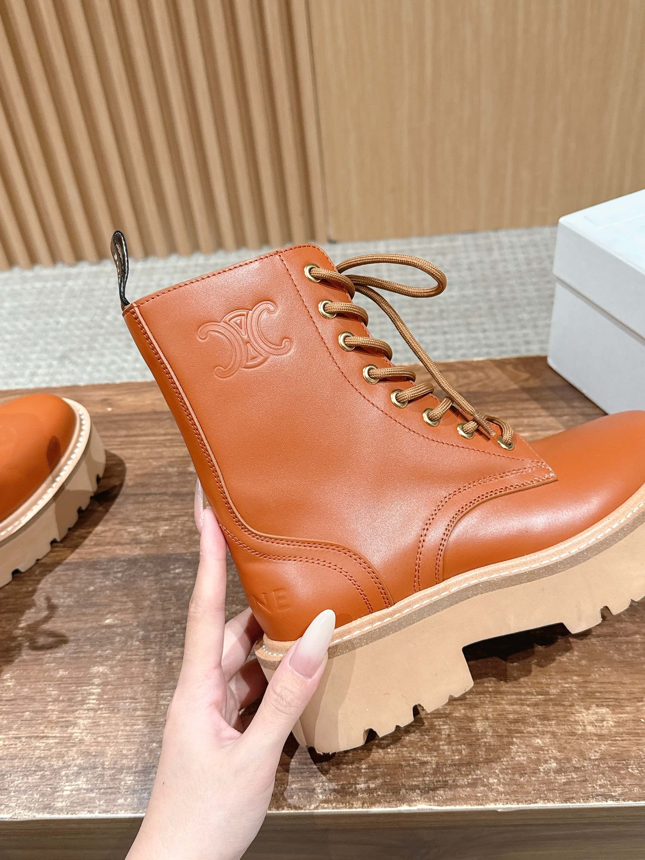 Celine 25 Boot Brown Calfskin 554010