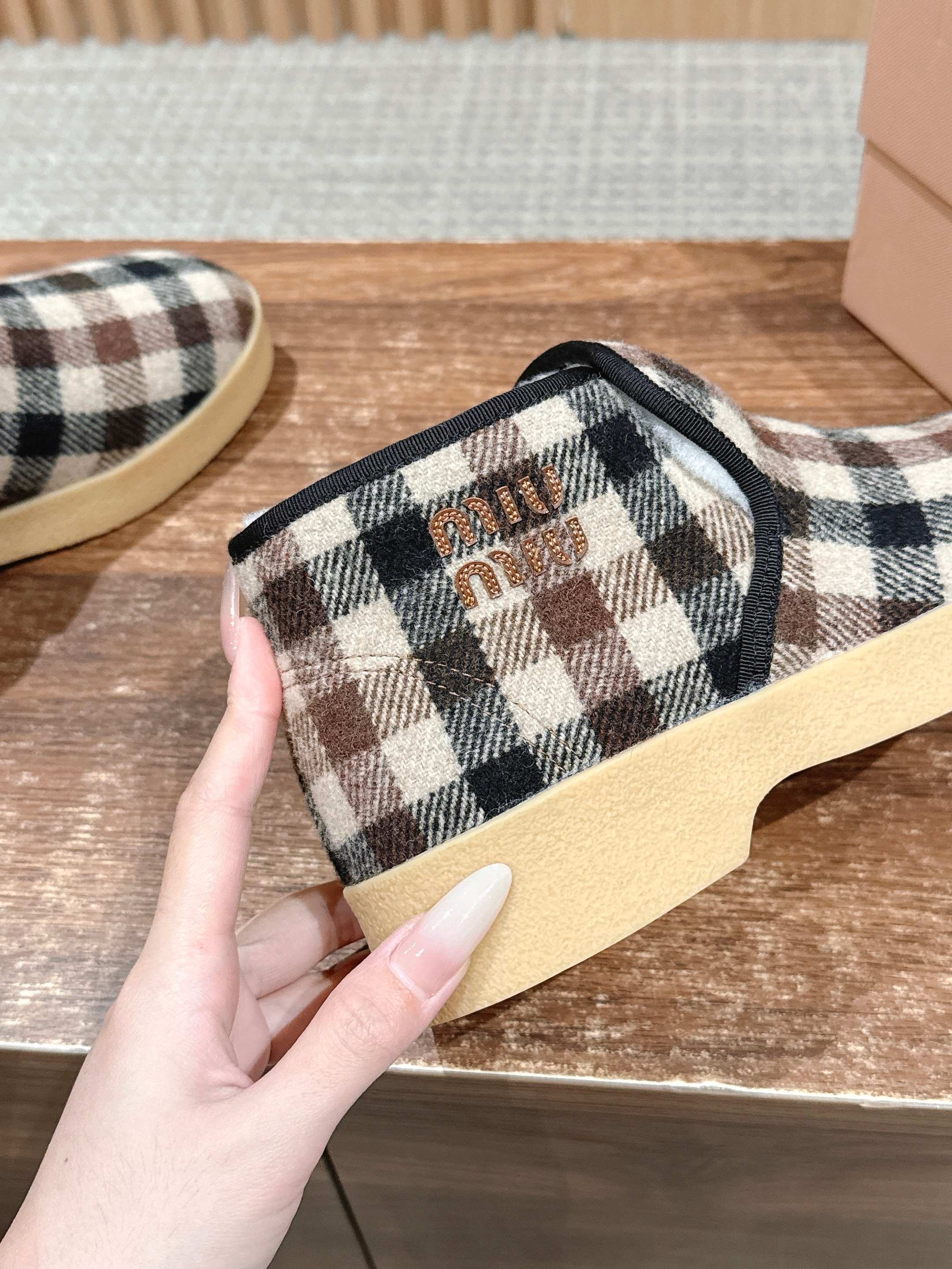 Miumiu 25 Plaid Slip-on Boot Black Brown Mix White Suede Wool 553702