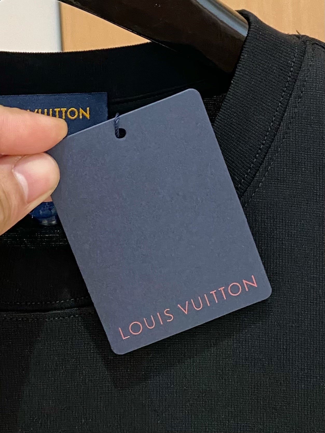 LV BLACK COTTON T-SHIRT 239592