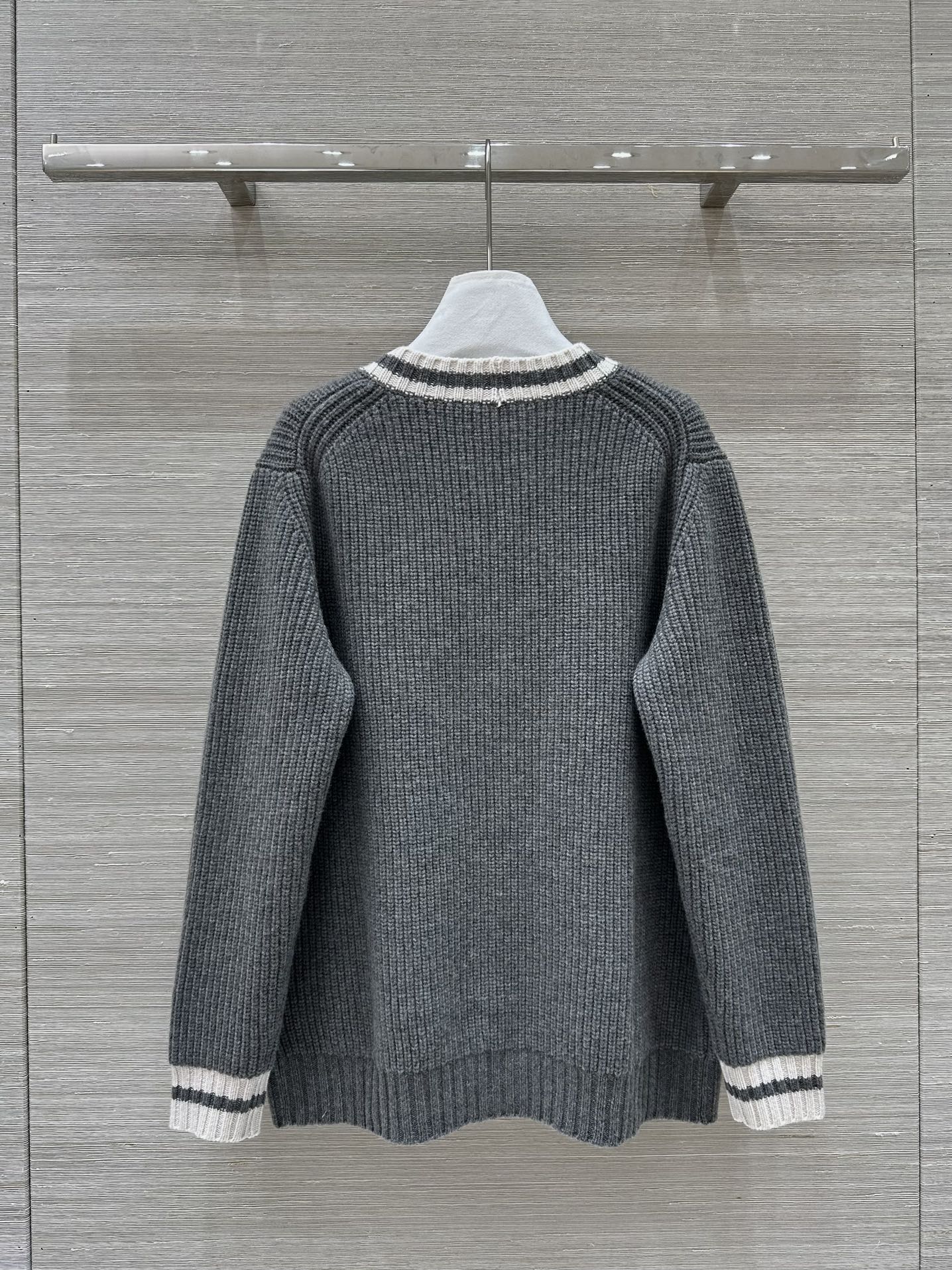 Miumiu V-neck knitted Cardigan Gray Cashmere