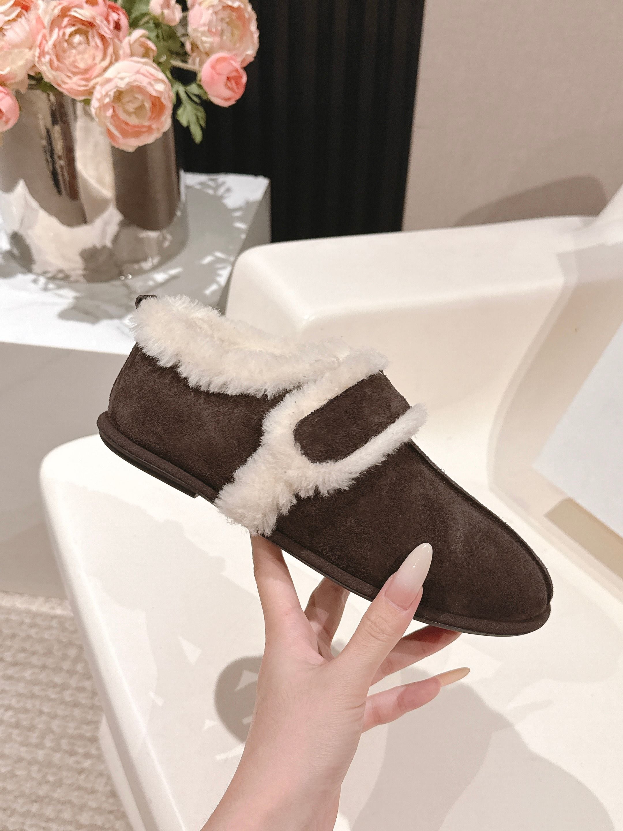 The Row 2025 Furry Shoe Dark Brown White Suede Wool 560591