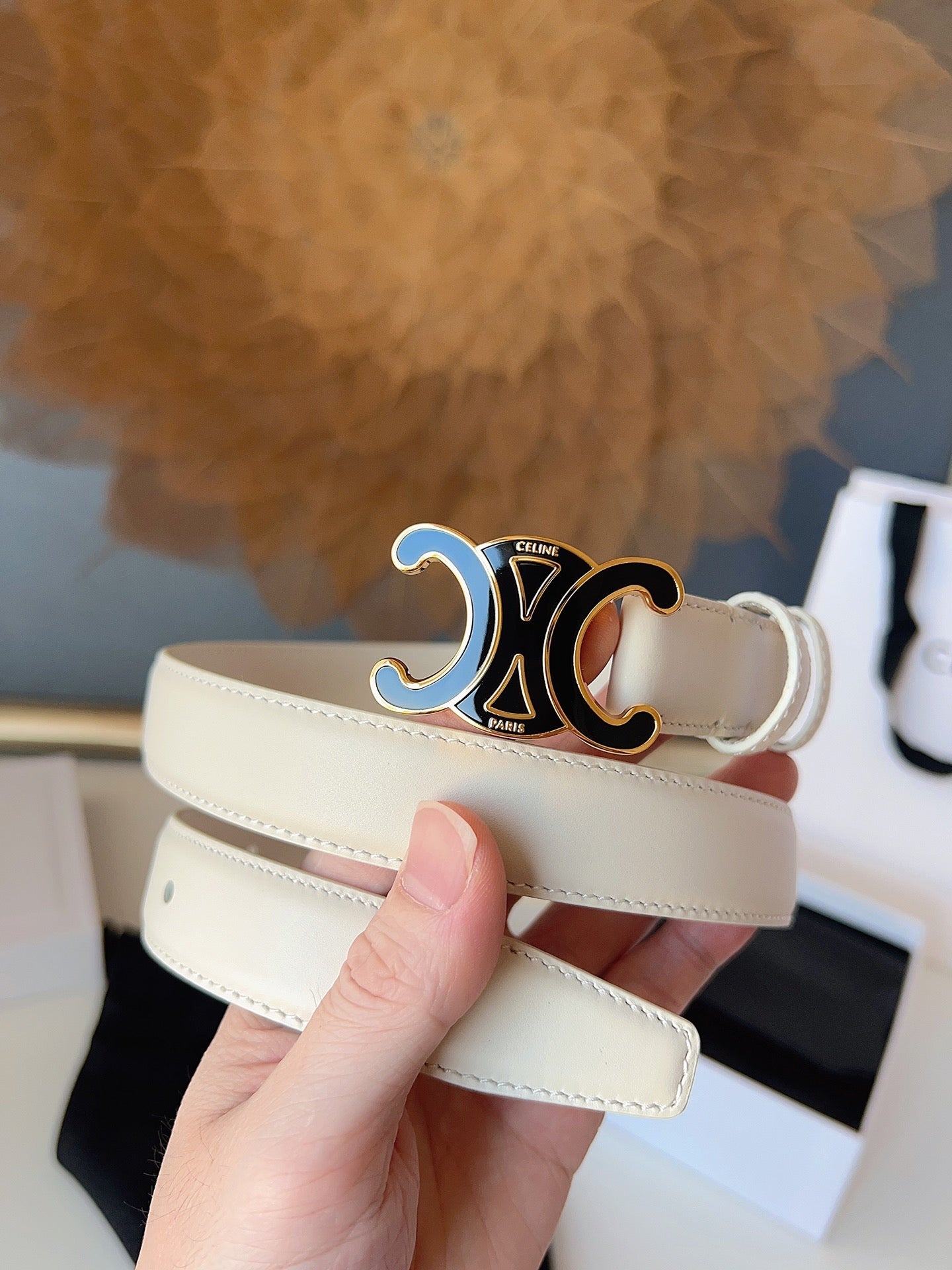 CL Black 25mm Triomphe Enamel Belt White Cowhide 616415