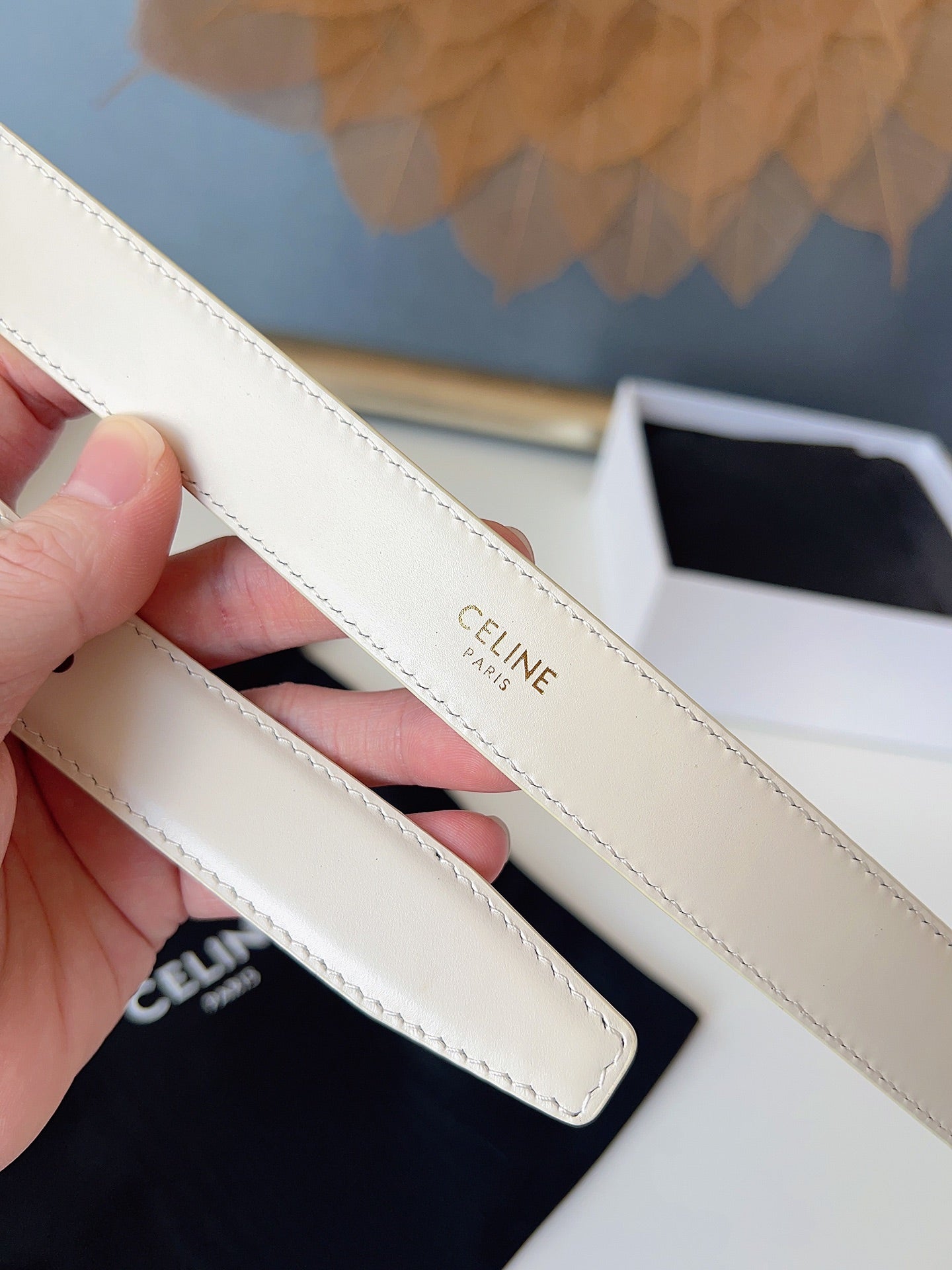 CL Sliver 25mm Triomphe Belt White Cowhide 616409