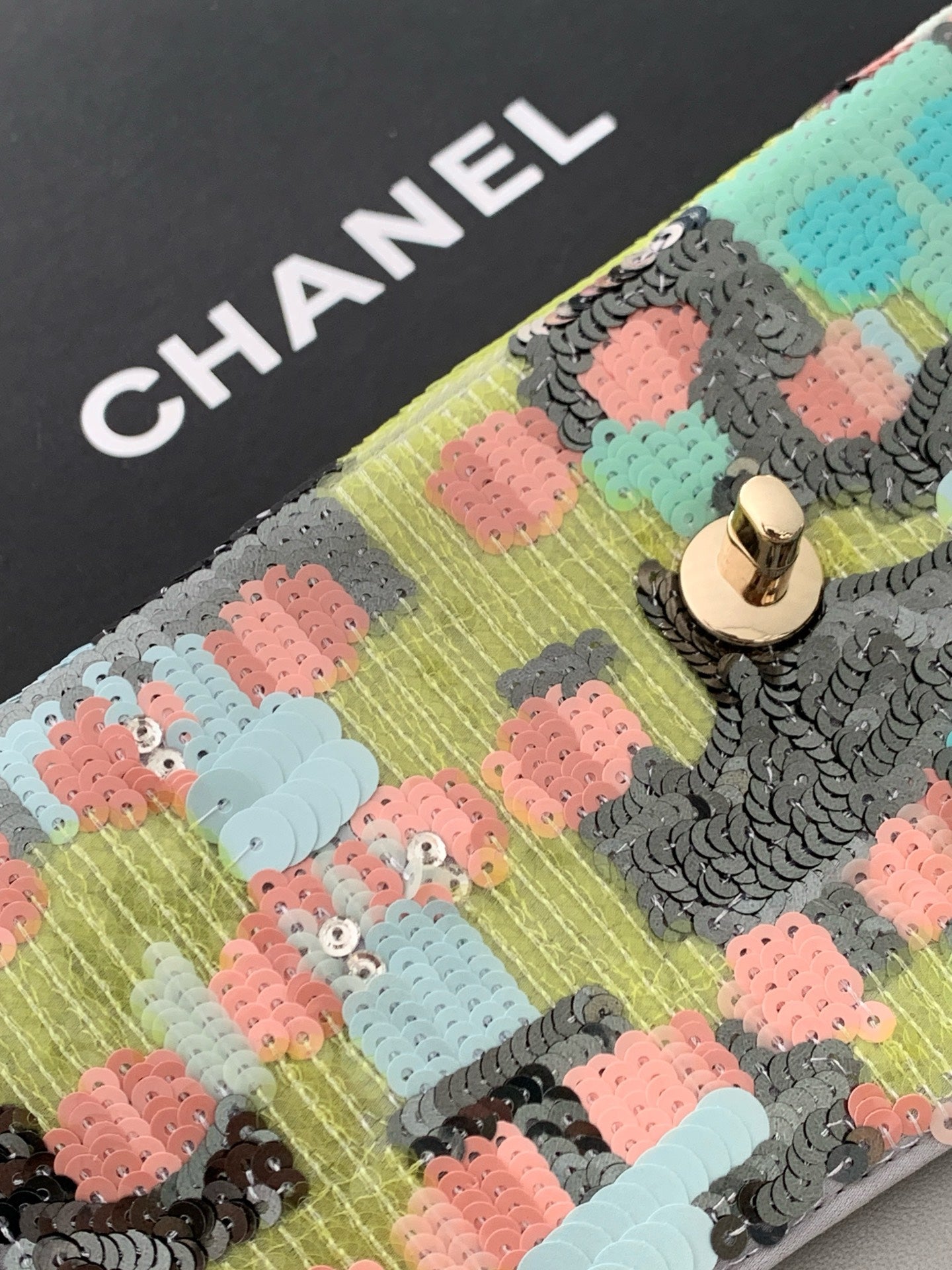 Chanel 2026 Flap Bag 25.5cm Muliticolor Sequin Leather 339817