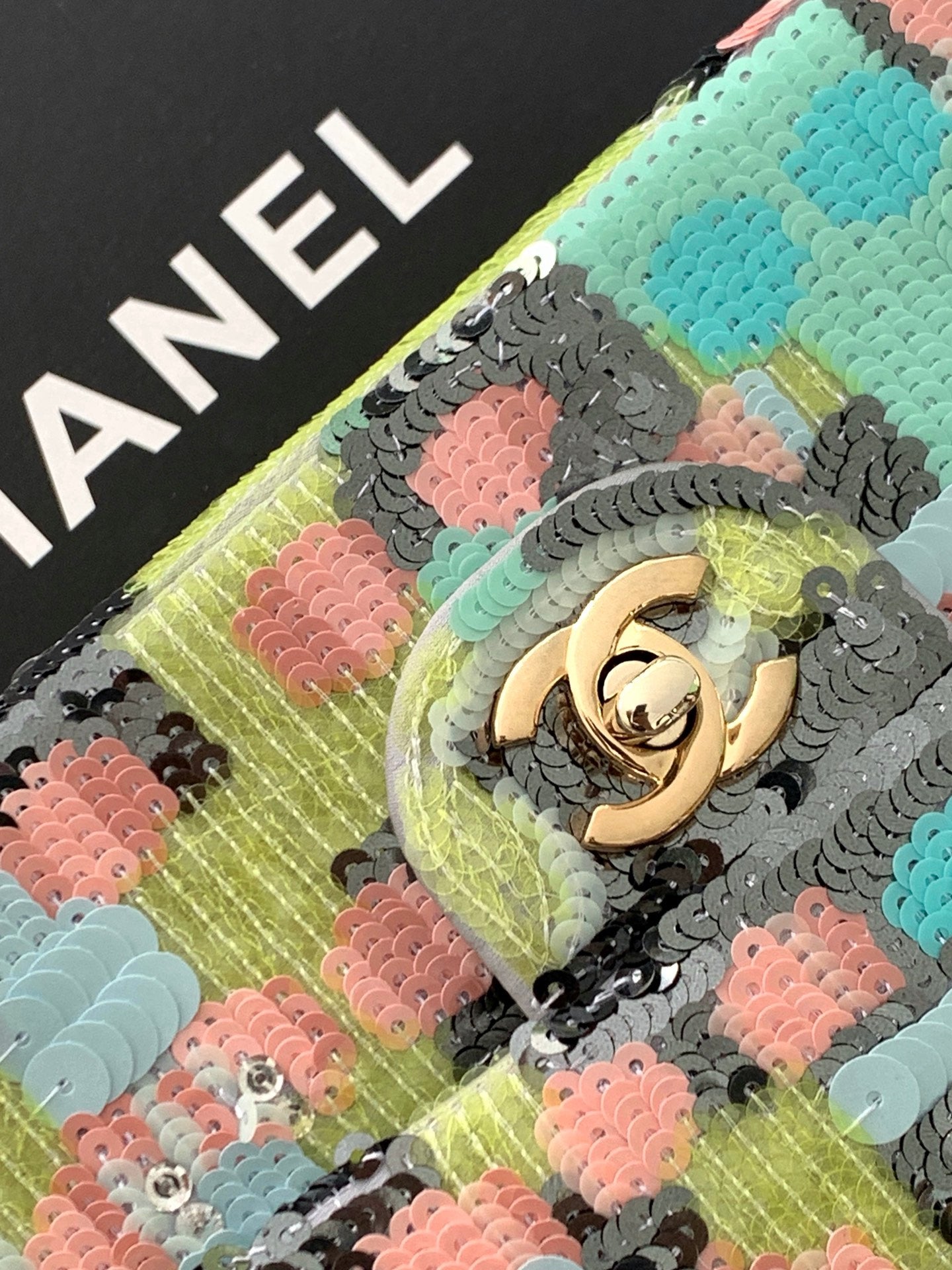 Chanel 2026 Flap Bag 25.5cm Muliticolor Sequin Leather 339817