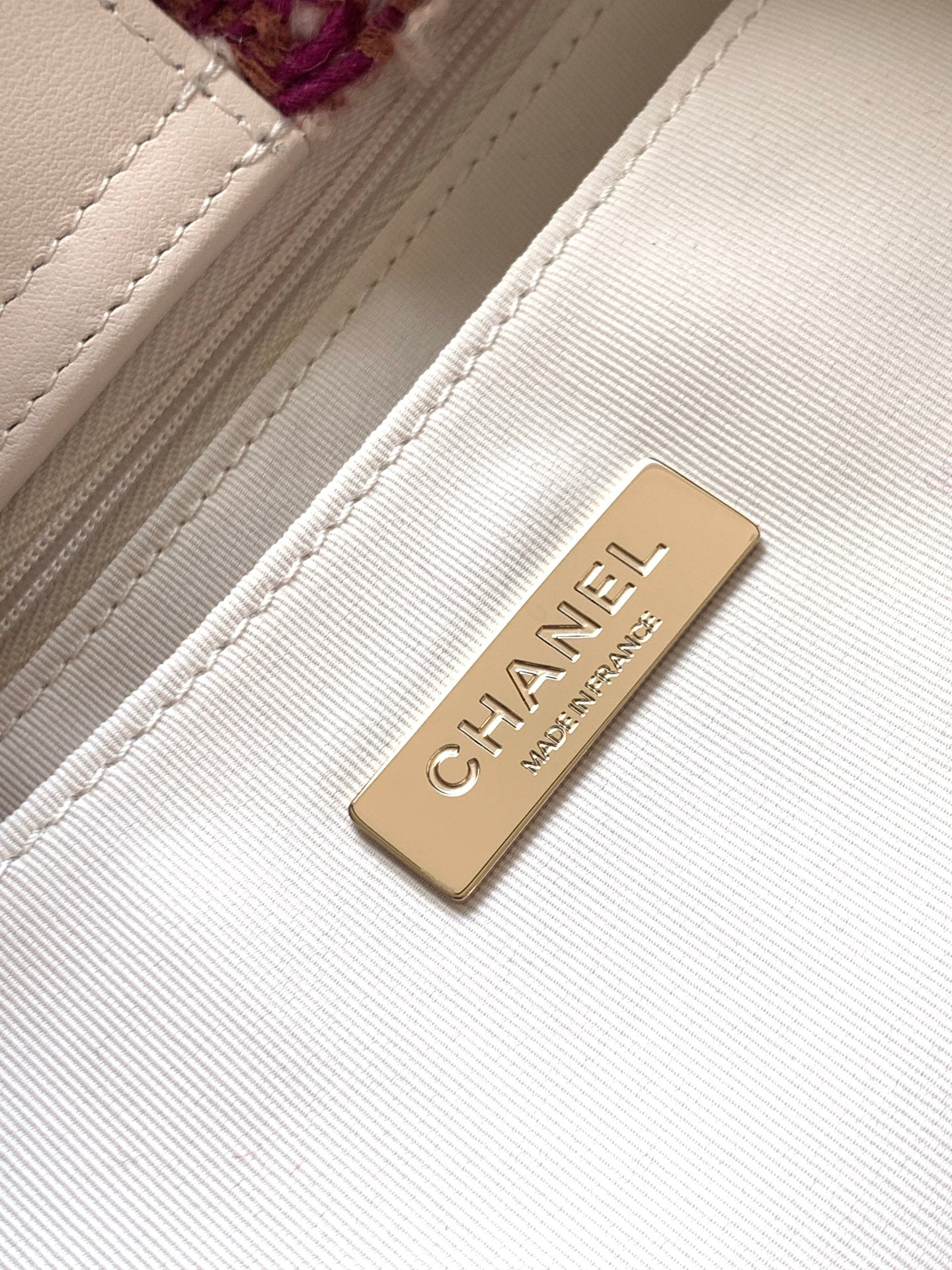 CC 2025 Bag Pink White Tweed Fabric Leather