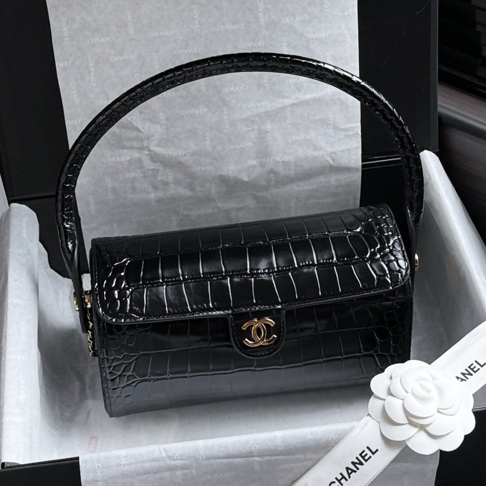 Chanel 2026 Crocodile Embossed Bowling Bag 23cm Calfskin