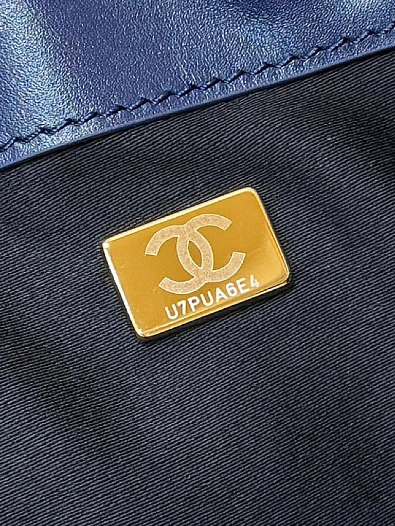 CC 25s Hobo Bag Dark Blue  Tweed Wool