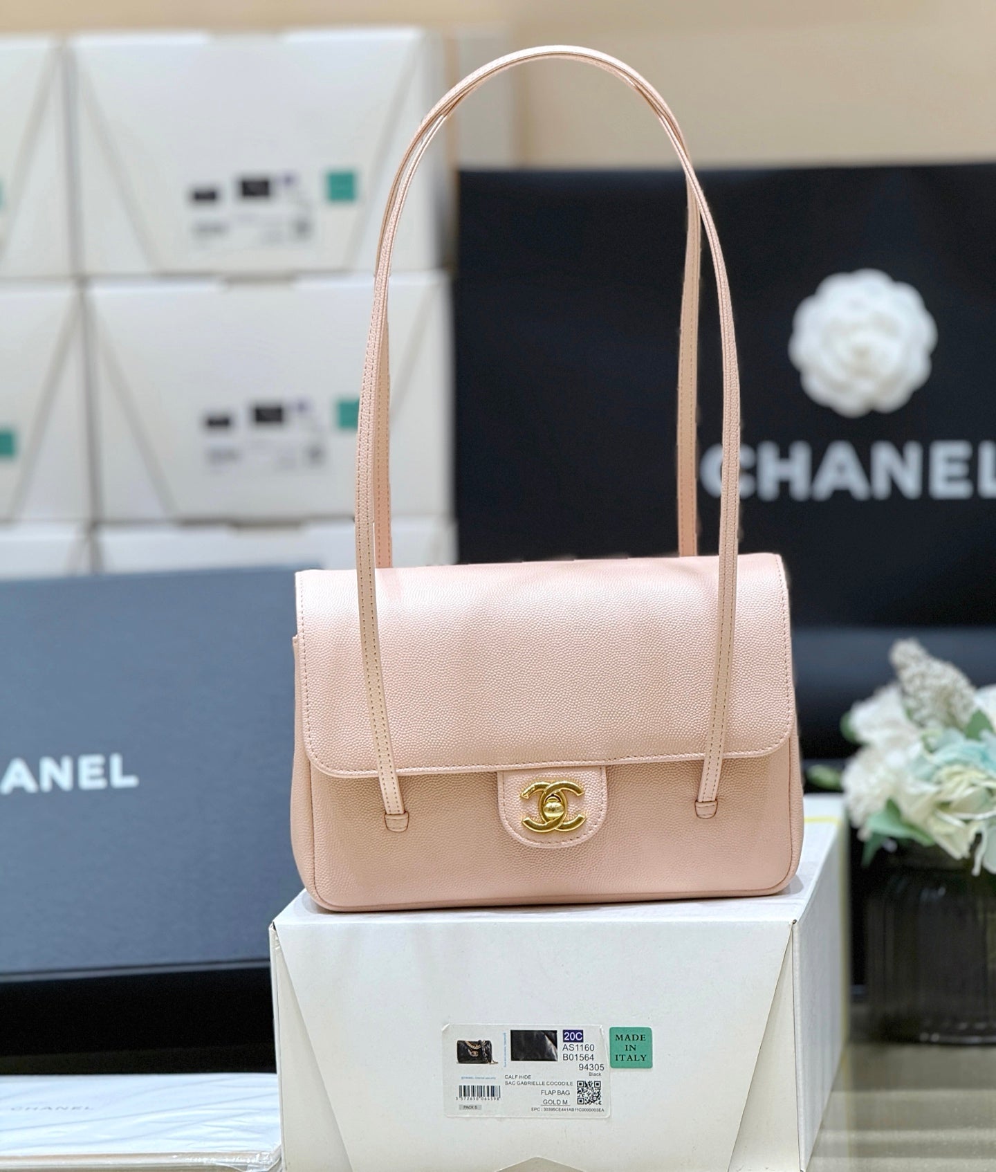 Chanel 26 Shoulder Bag 22cm Pink Caviar Leather 351910