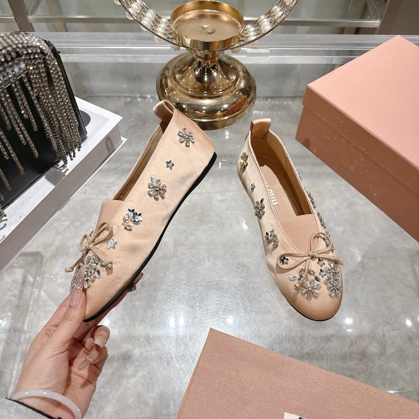 Miu 26 Ballet Flats with Crystal Rhinestones Light Pink Silk Satin  592101