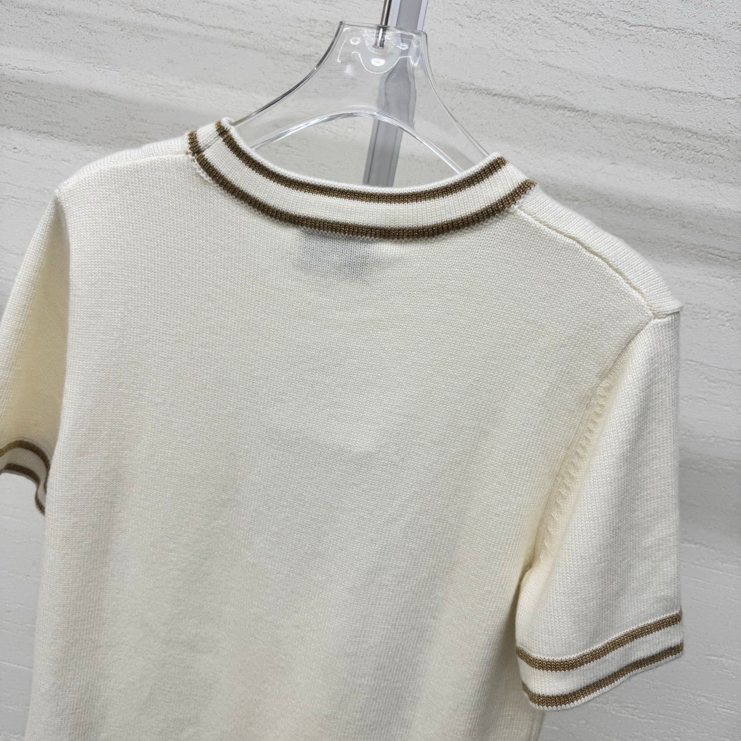 Chanel 2026 Crew Neck Short-Sleeve T-Shirt Cream Wool Cashmere 356959