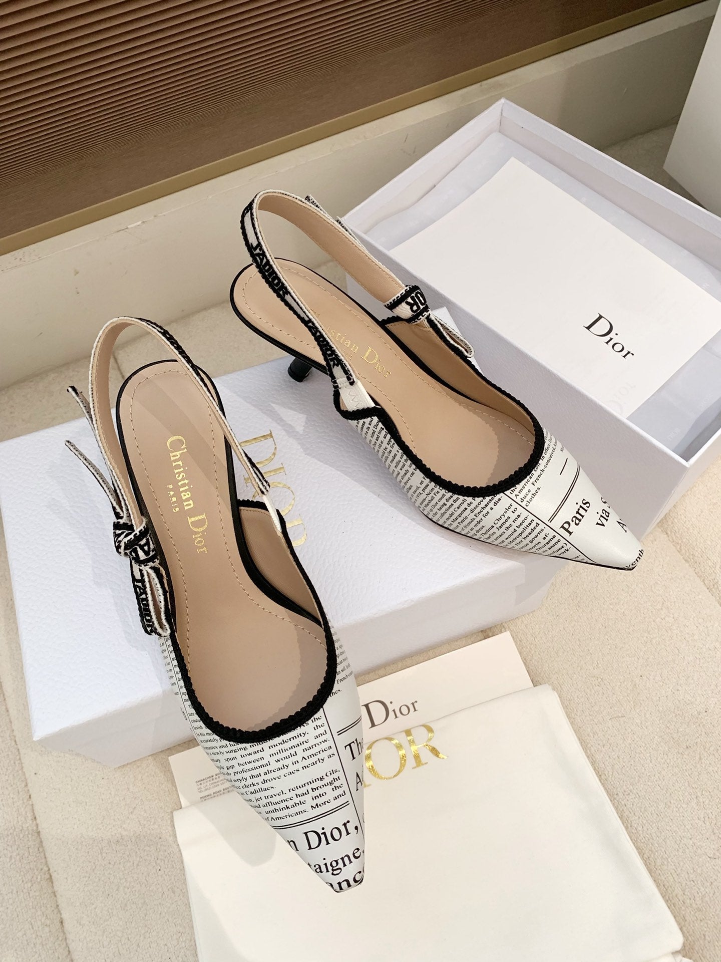 CD 26 Slingback 65 White Black Technology Fabric 614905