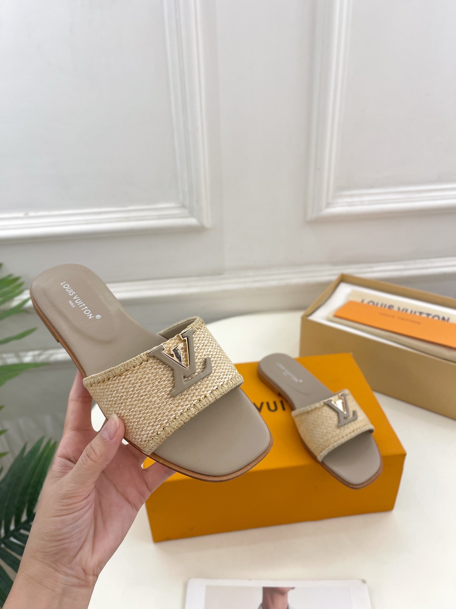 lv capri flat mule beige raffia grey calfskin