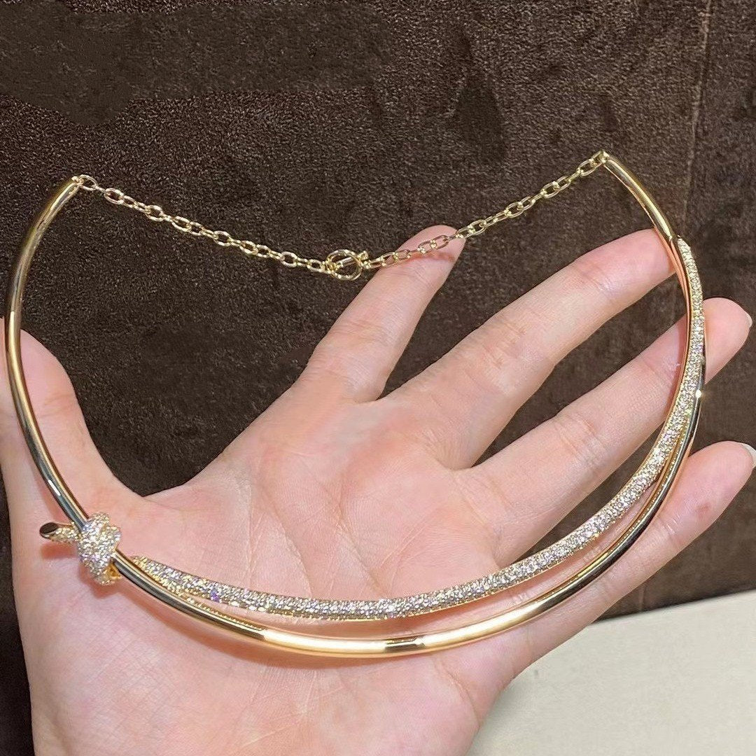 KNOT DOUBLE ROW NECKLACE IN YELLOW GOLD WITH DIAMONDS